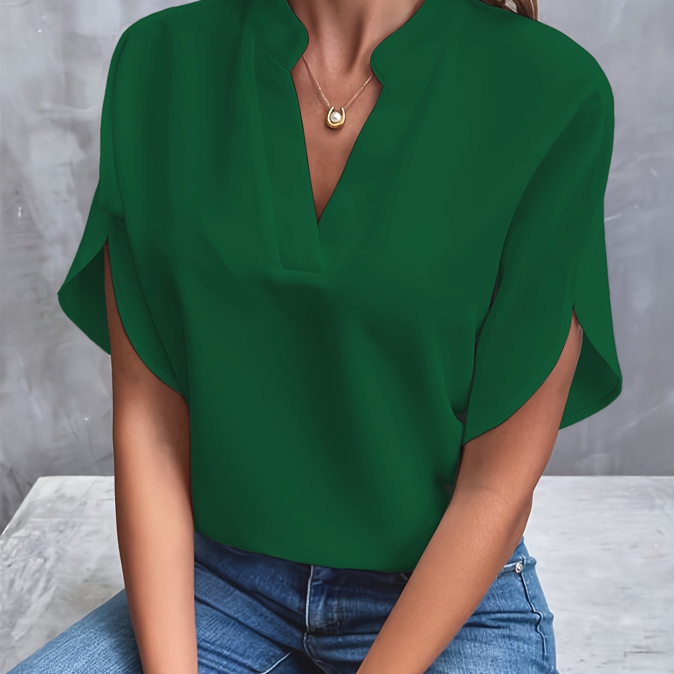 Vivienne™ - Elegant V-Neck Blouse